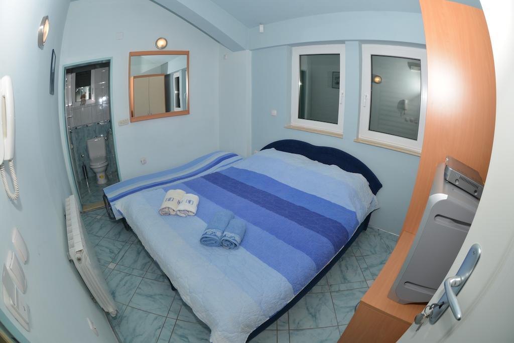 Rooms&Apartaments De Niro Trpejca Kamer foto